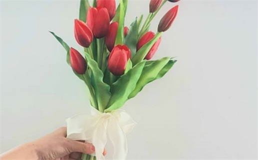 2025年12月20日结婚适合吗？ 今日办喜事好吗