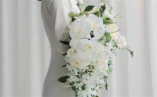 2026年农历腊月十五结婚适合吗？ 今天办喜事怎么样？