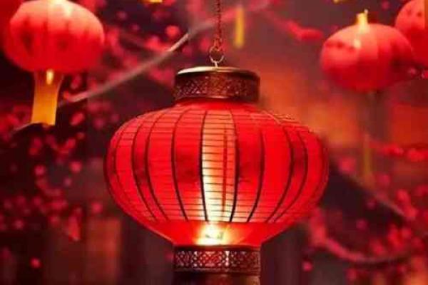 元宵节：探寻灯笼背后的历史与自然之美