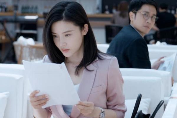 杨子姗命理解析：她的八字能改运吗？合婚时要注意哪些关键因素