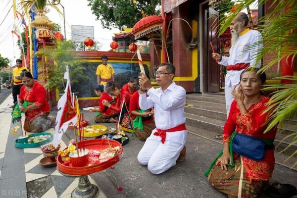 印尼开斋节:祈福团圆,体验穆斯林文化 印尼开斋节:祈福团圆,体验穆斯林文化