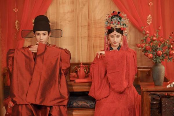 红胎记命理揭秘：能改运吗？合婚看什么？