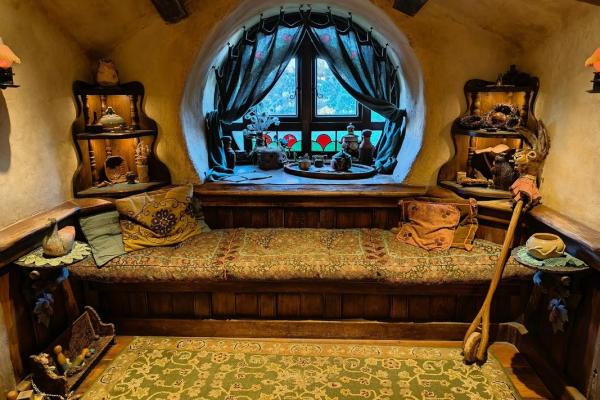 霍比特人日:探索奇幻世界,感受自然与想象力 霍比特人日:探索奇幻世界,感受自然与想象力