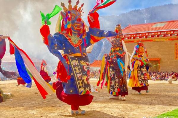 清真节：回族自然敬畏与信仰节庆