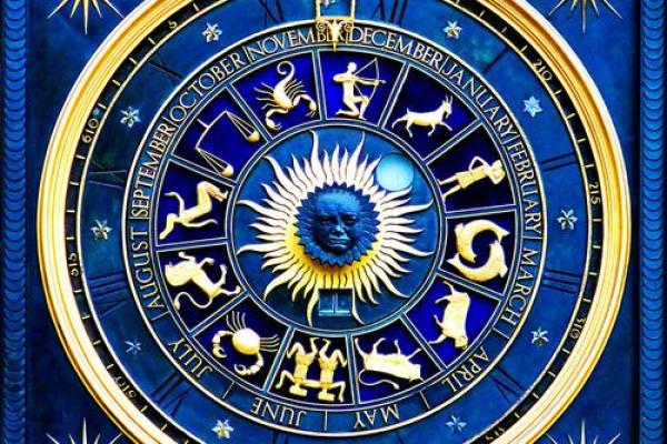 揭秘龅牙与命运的秘密:如何通过命理改变运势与婚姻? 揭秘龅牙与命运的秘密:如何通过命理改变运势与婚姻?