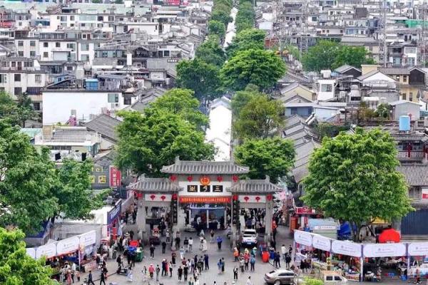 白族三月街:走近白族传统,感受浓郁习俗魅力 白族三月街:走近白族传统,感受浓郁习俗魅力