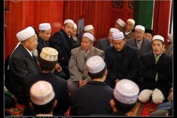 开斋节：庆祝胜利，体验回族的宗教习俗